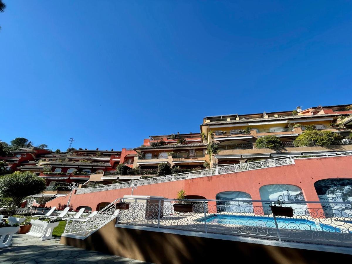 ראפאלו Portofino Est Residence מראה חיצוני תמונה